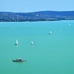 Pearl 公寓 Balatonboglár